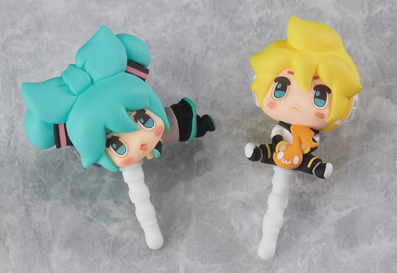 グッドスマイルカンパニー イヤホンジャックアクセサリー 初音ミク ふわふわ 中古 グッドスマイルカンパニー イヤホンジャックアクセサリー 初音