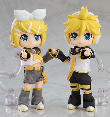 フィギュア】ねんどろいどどーる 鏡音リン・鏡音レンとおようふく ...