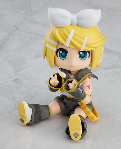 フィギュア】ねんどろいどどーる 鏡音リン・鏡音レンとおようふく