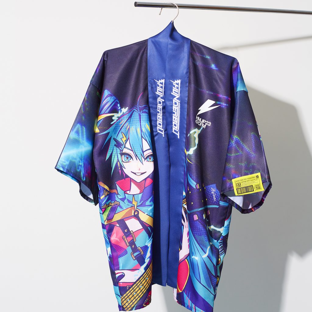 初音ミク  THUNDERBOLTツアー  Tシャツ Lサイズ