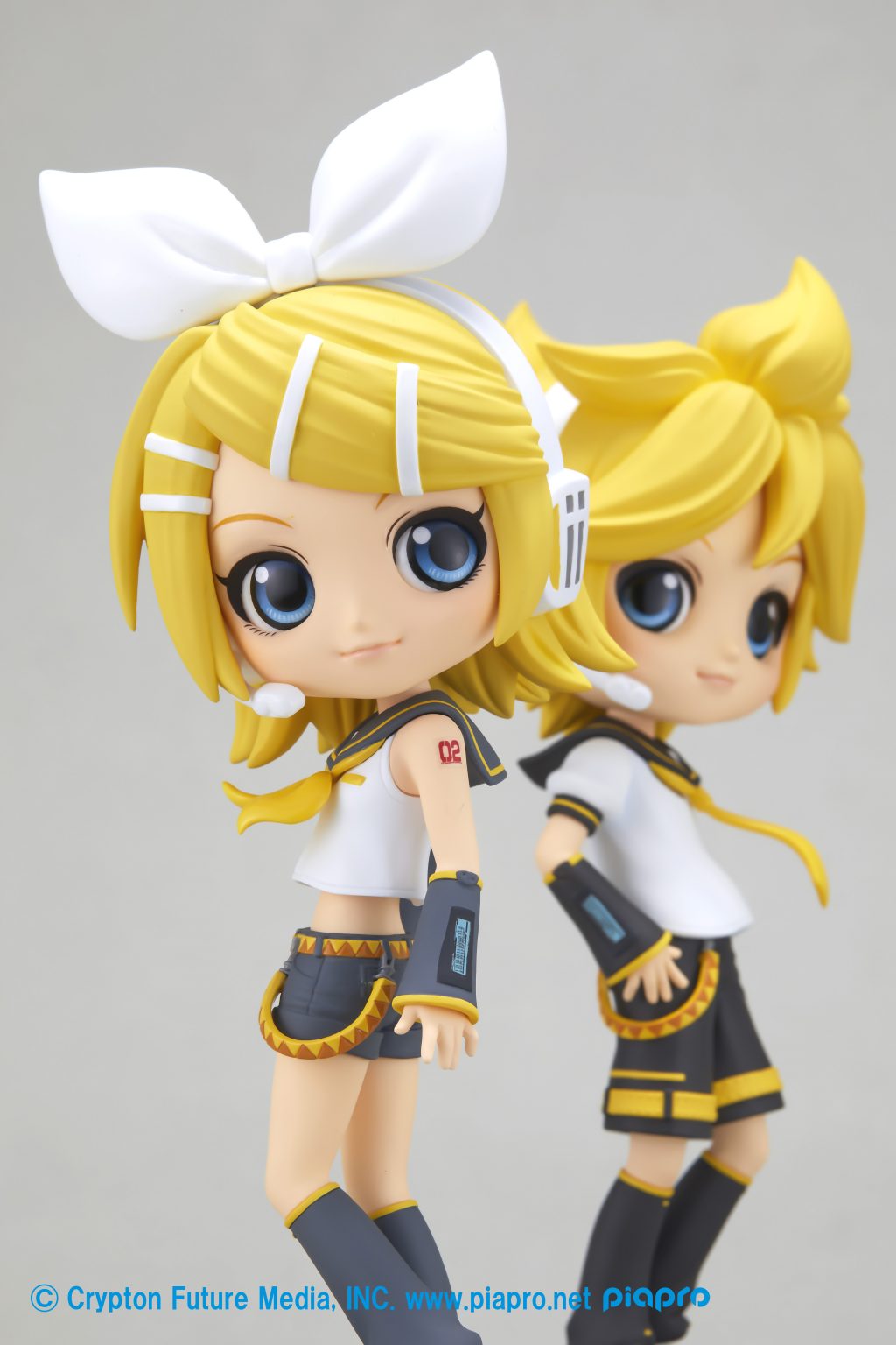 初音ミク・鏡音リン・レン フィギュアセット モエコレ 鏡音リン・レン フィギュア 初音ミク 公式】鏡音リン 鏡音レン